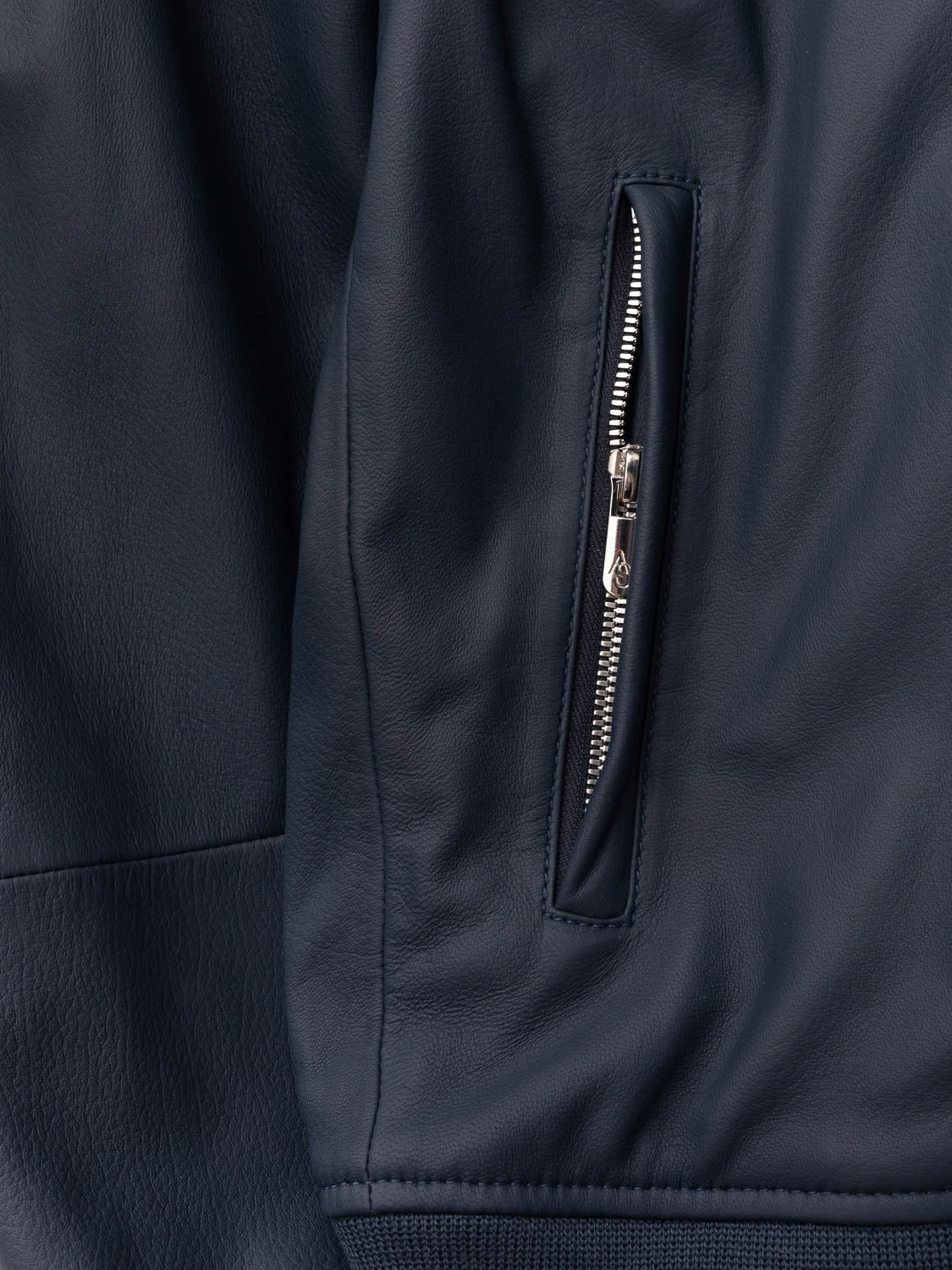 Challenge Jacket in Grain Leather - Ombre Blue