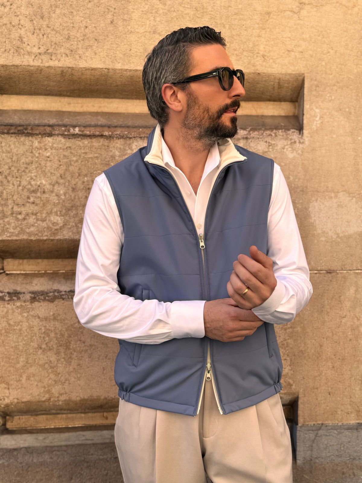 Reversible Sleeveless Jacket - Steel blue & White