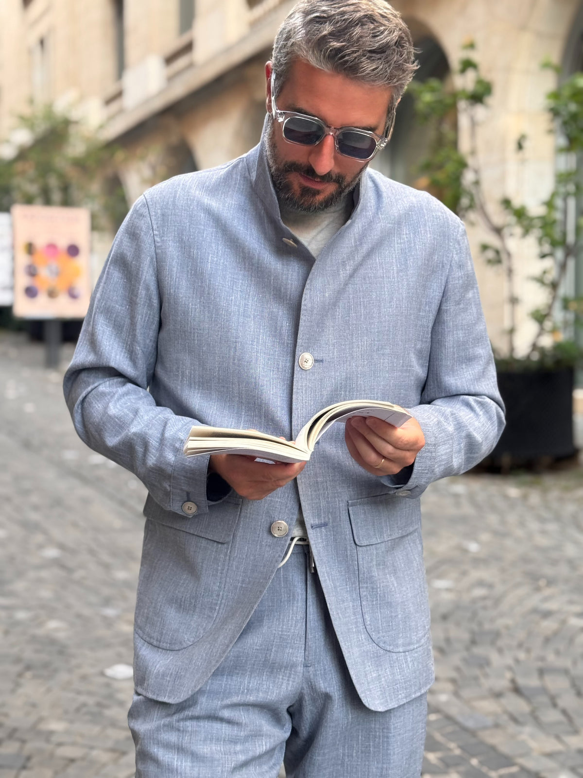 Informal Outfit - Linen Blue