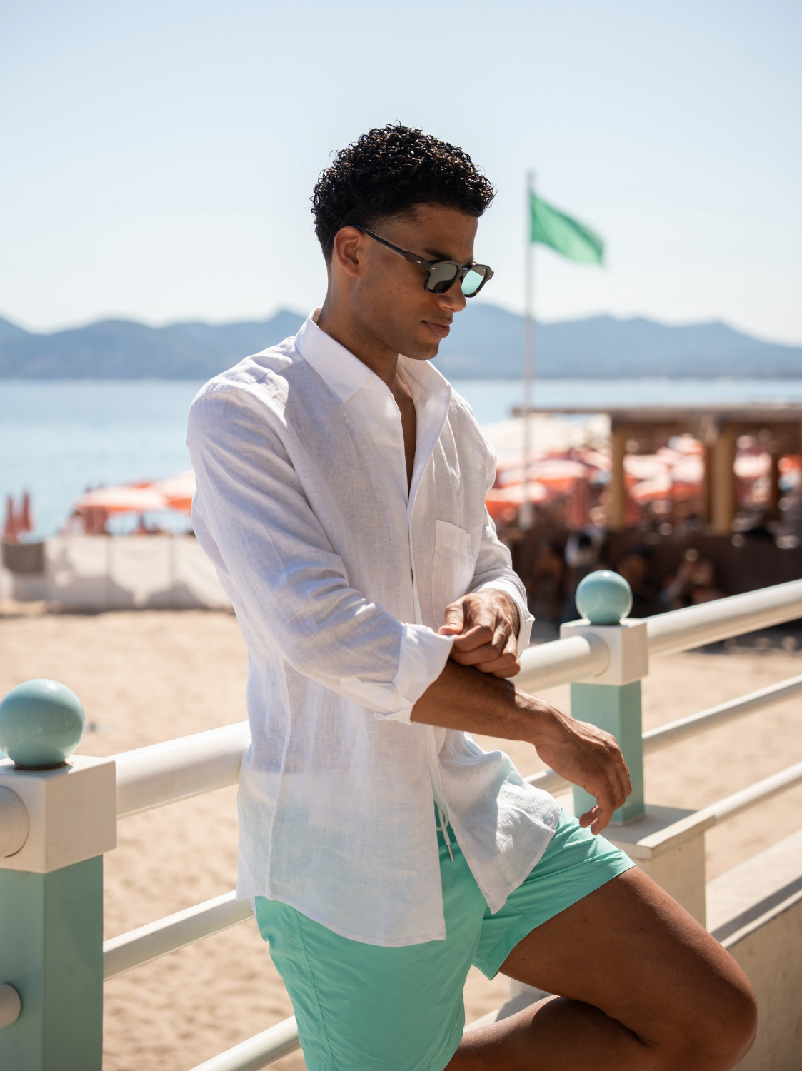 Hidden Button Down Shirt - White Linen